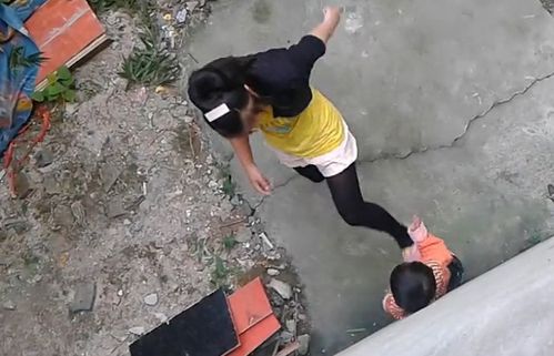 澳門研究生論壇和女子強拽小孩被刑拘與女子強拽小孩被刑拘視頻